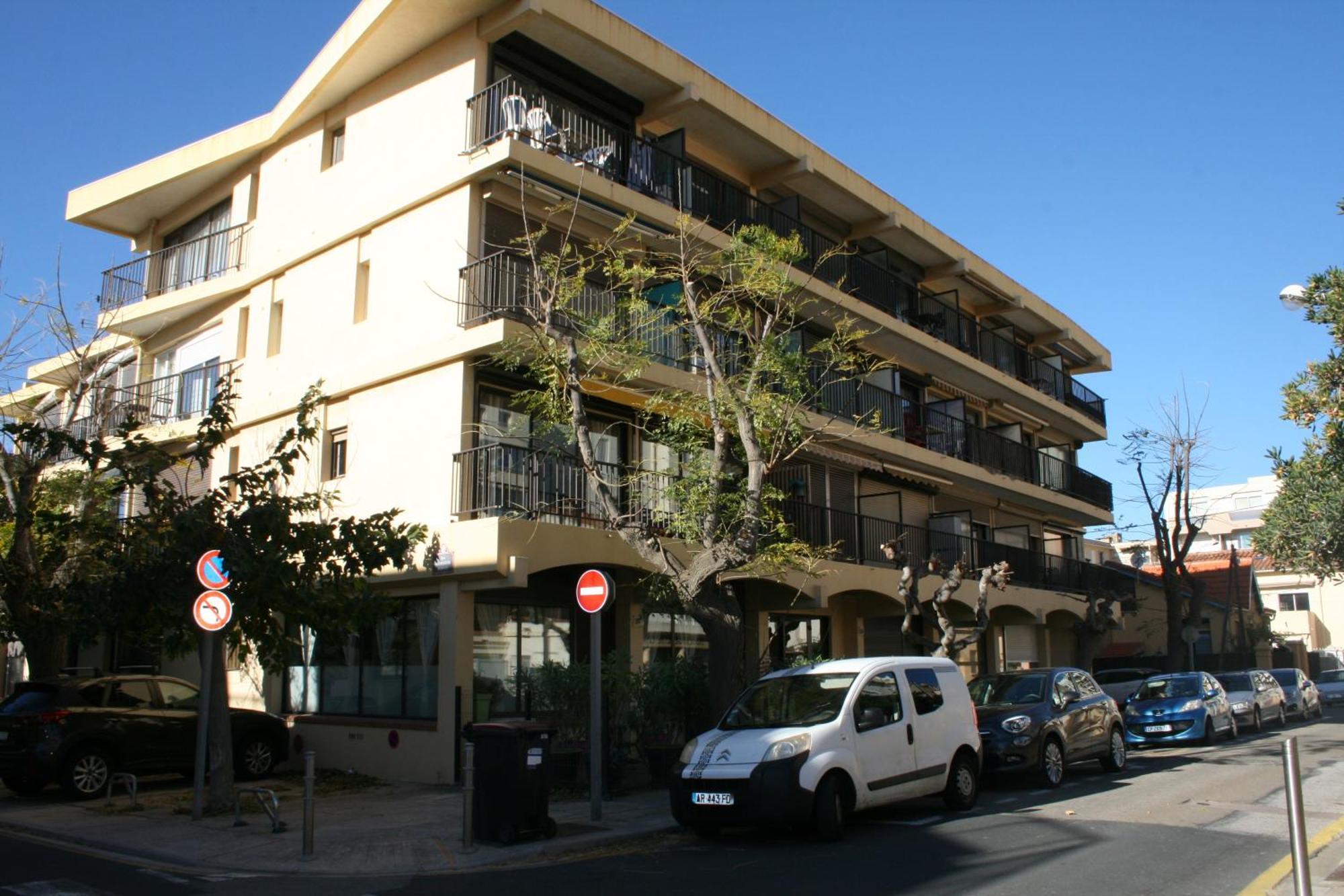 Charmant Studio 20 M De La Plage Canet-en-Roussillon Eksteriør billede
